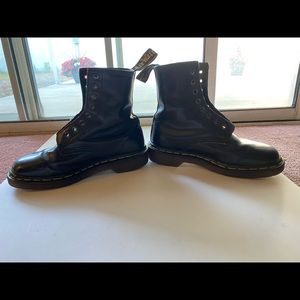 Dr. Marten black boots size US 6 UK 4